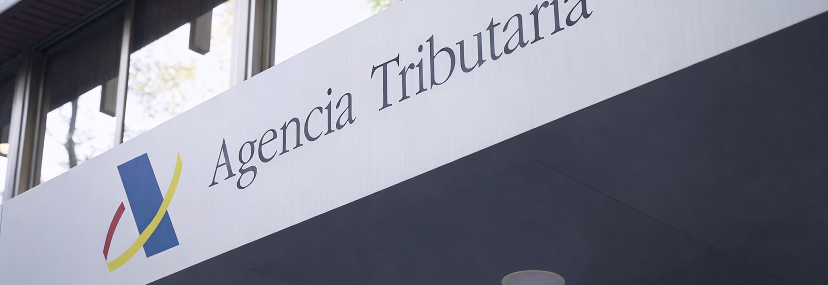 services.gestion_de_impuestos.detail.header.alt